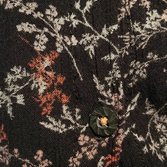 Anthropologie Maeve Floral print button down Blouse - Picture 14 of 14